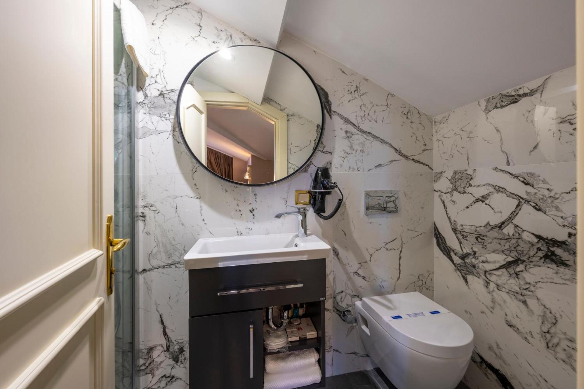 Moonlight Elegance Boutique Hotels Istanbul Exterior photo
